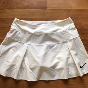 Nike tennis golf or running skirt
